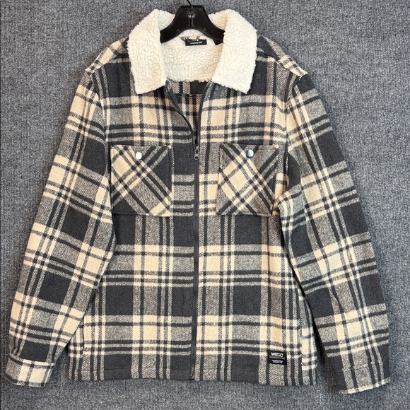 Wesc Other - Wesc Black and Cream Plaid Fill Zip Jacket,  Sherpa Collar Unisex Men L;Women XL